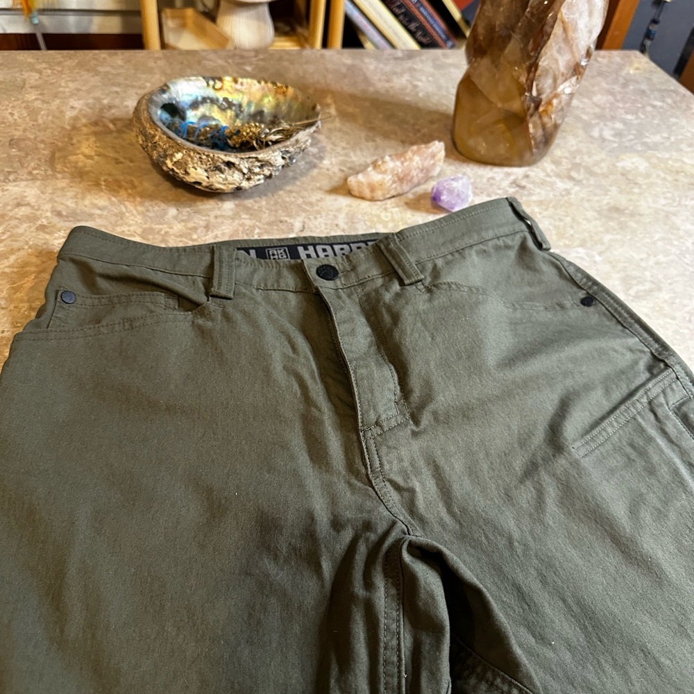 Alaskan Hardgear by Duluth Trading Company | sz 6 short | Womens Hiking Pants